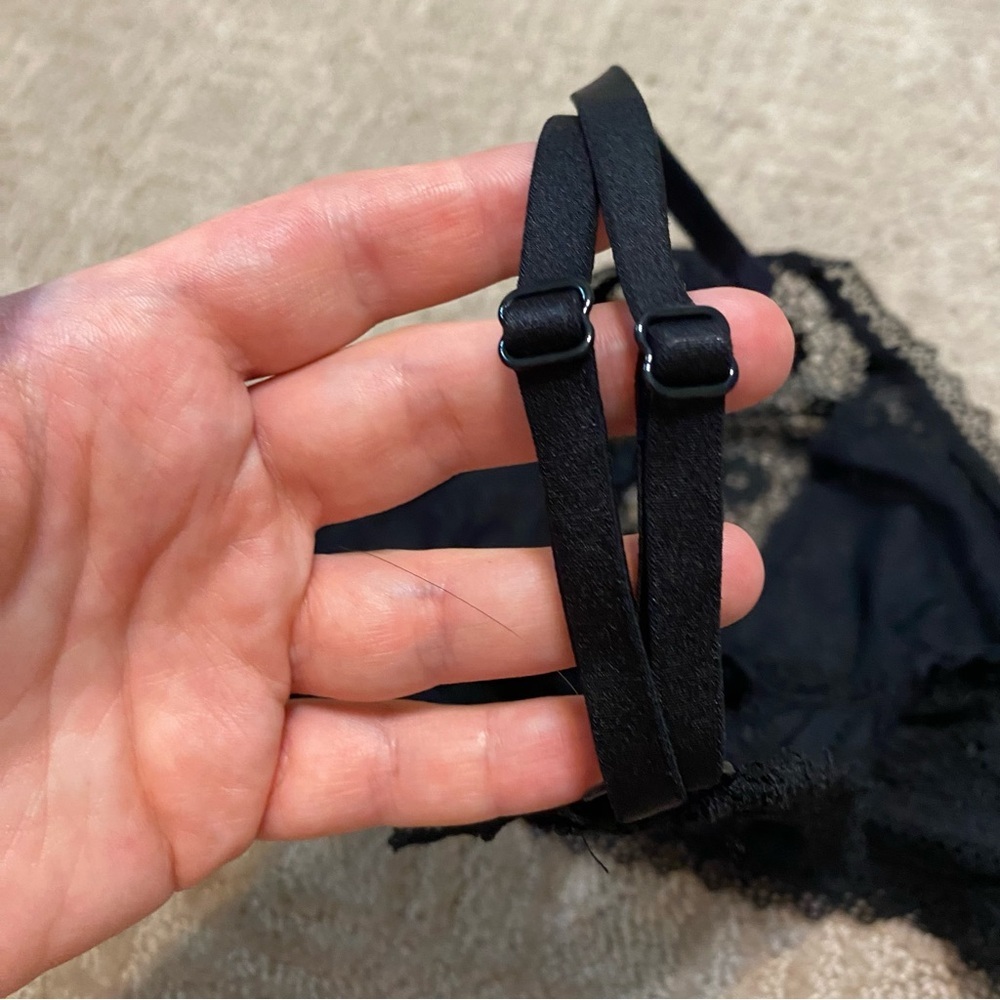 {Victoria's Secret} High Neck Halter Style Lace Bralette | Black ~ Medium - Picture 7 of 16